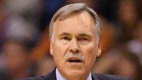 Mike D’Antoni Remains in Hospital With Intestinal Virus