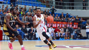 Watch: CJ McCollum’s Brother Errick Scores Record 82 Pts In China