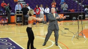 ESPN’s Digger Phelps Dances With Clemson Cheerleader