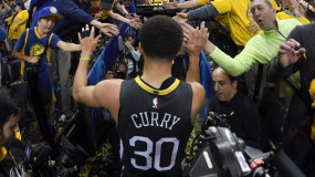 Stephen Curry Offers His Gratitude With The Curry 6 Thank You, Oakland