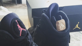 Drake Shows Off ‘OVO’ Air Jordan Retro 8s